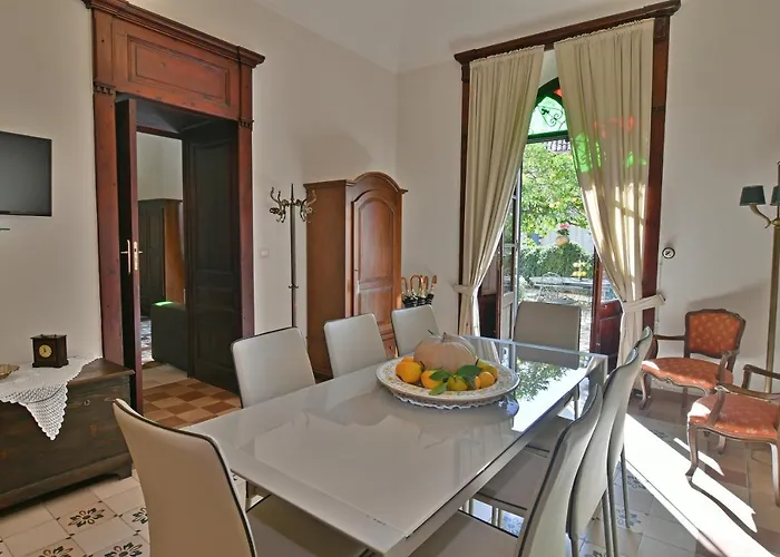 Siciliana 别墅 陶尔米纳