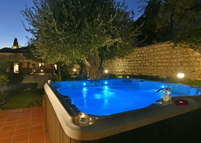 Siciliana 别墅 陶尔米纳