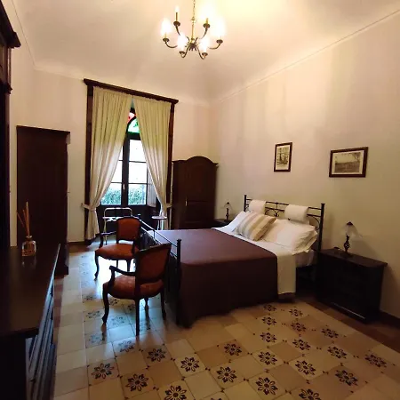 ヴィラ Siciliana *