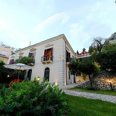 ヴィラ Siciliana *